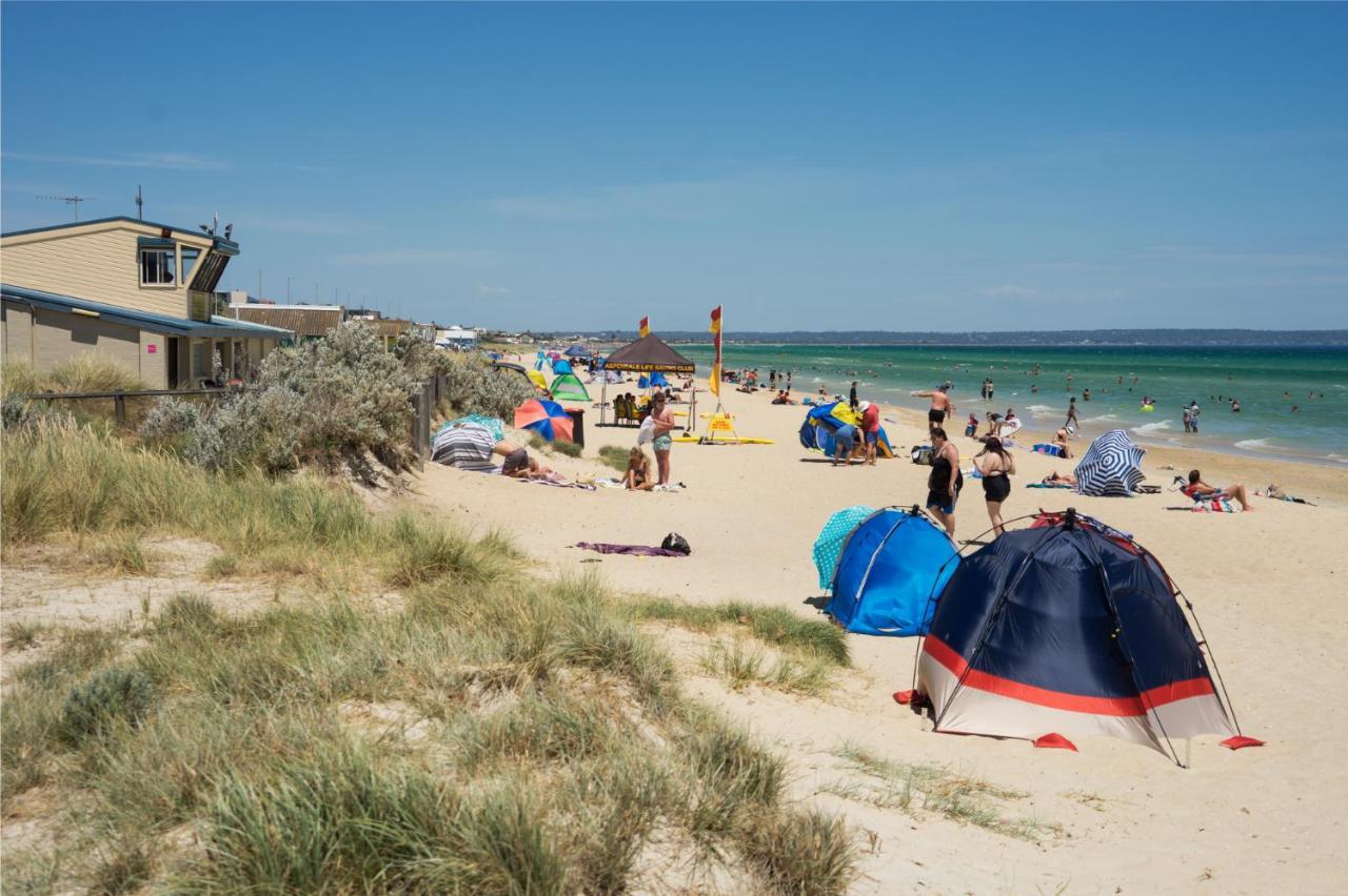 Ferienwohnung Aspendale Beach Escape -Walk To Mordialloc Exterior foto